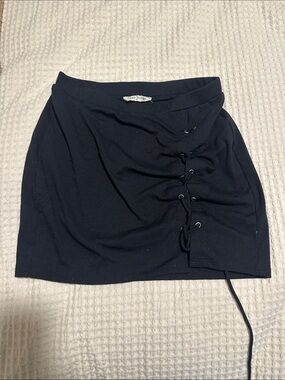 Bear Dance Black Lace-Up Side Mini Skirt